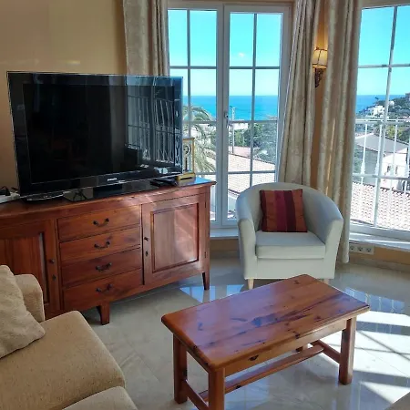 וילה Belucra,10p,seaview,jacuzzi,pool קלפה