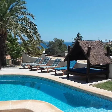 Belucra,10p,seaview,jacuzzi,pool * קלפה