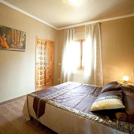 וילה Belucra,10p,seaview,jacuzzi,pool *