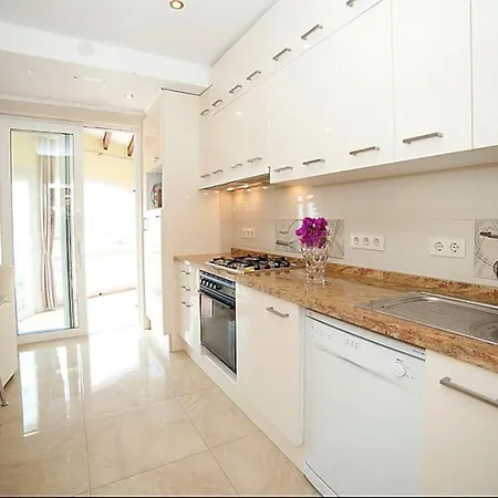 Vila Belucra,10p,seaview,jacuzzi,pool *