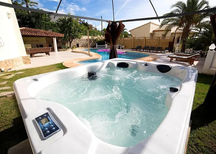 Belucra,10p,seaview,jacuzzi,pool ヴィラ カルプ